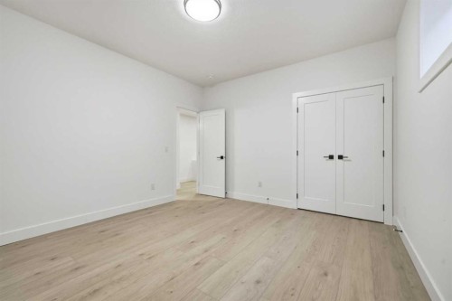 2412 29 Avenue Sw, Calgary, AB - Indoor Photo Showing Other Room