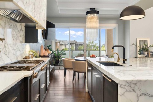 30 Dunes Drive, Desert Blume, AB - Indoor Photo Showing Kitchen With Upgraded Kitchen