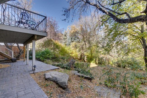 1302 Frontenac Avenue Sw, Calgary, AB - Outdoor