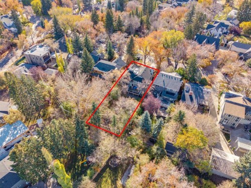 1302 Frontenac Avenue Sw, Calgary, AB - Outdoor With View