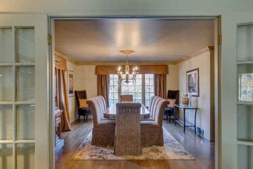 1302 Frontenac Avenue Sw, Calgary, AB - Indoor