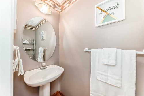 139 Bridlewood Circle Sw, Calgary, AB - Indoor Photo Showing Bathroom