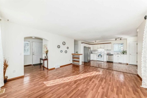 139 Bridlewood Circle Sw, Calgary, AB - Indoor