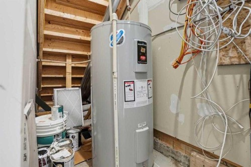 22 Nolan Hill Gate Nw, Calgary, AB - Indoor Photo Showing Basement