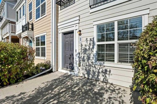 22 Nolan Hill Gate Nw, Calgary, AB - Outdoor