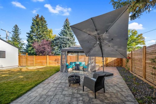 4239 Vauxhall Crescent Nw, Calgary, AB - Outdoor With Deck Patio Veranda