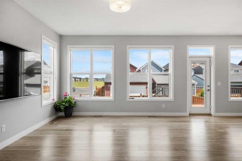212 Magnolia Heath Se, Calgary, AB - Indoor