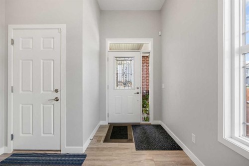 212 Magnolia Heath Se, Calgary, AB - Indoor Photo Showing Other Room