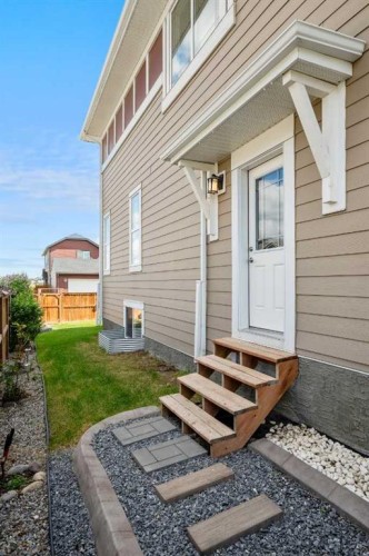 212 Magnolia Heath Se, Calgary, AB - Outdoor With Exterior