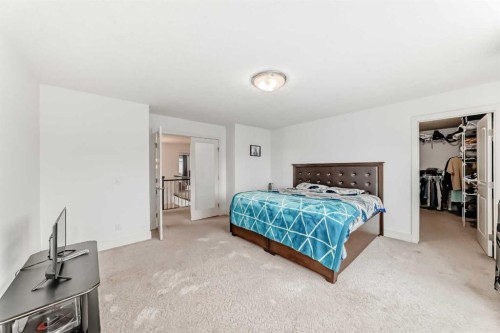 388 Kinniburgh Boulevard, Chestermere, AB - Indoor Photo Showing Bedroom