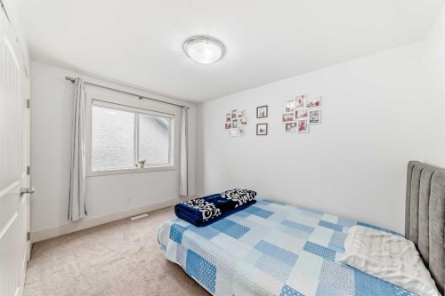 388 Kinniburgh Boulevard, Chestermere, AB - Indoor Photo Showing Bedroom