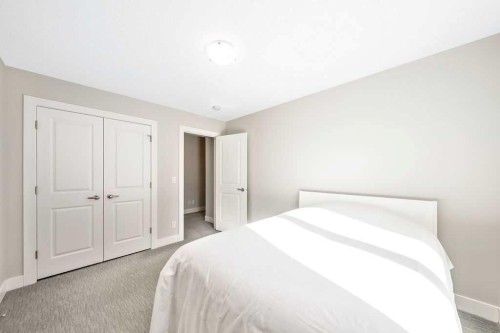 82 Panton View Nw, Calgary, AB - Indoor Photo Showing Bedroom