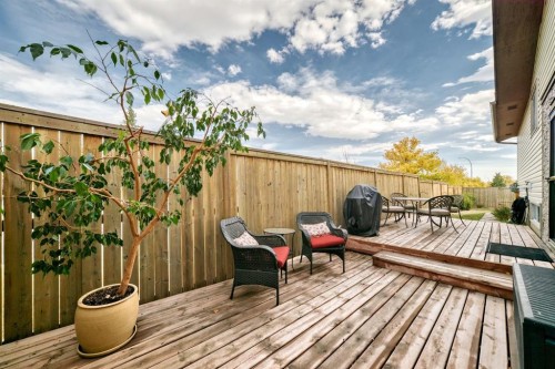 8432 Berkley Road Nw, Calgary, AB - Outdoor With Deck Patio Veranda