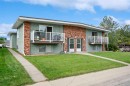 1123 Mckinnon Drive Ne, Calgary, AB  - Outdoor 