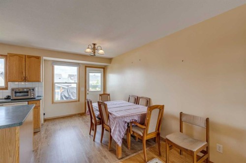 1656 Strathcona Gate, Strathmore, AB - Indoor