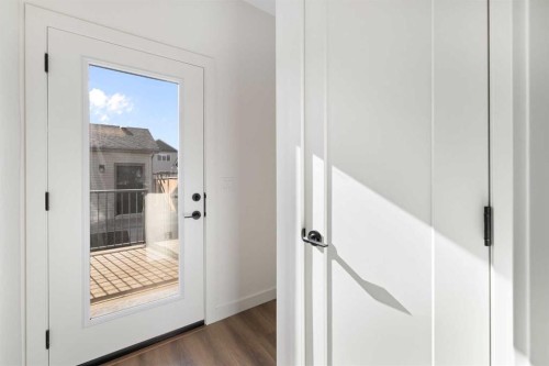 215 Belvedere Avenue Se, Calgary, AB - Indoor Photo Showing Other Room