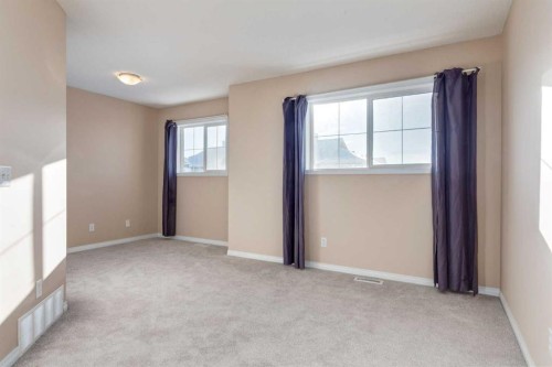 344-111 Tarawood Lane Ne, Calgary, AB - Indoor Photo Showing Other Room