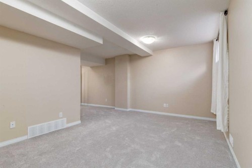 344-111 Tarawood Lane Ne, Calgary, AB - Indoor Photo Showing Other Room