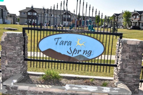 344-111 Tarawood Lane Ne, Calgary, AB - Outdoor