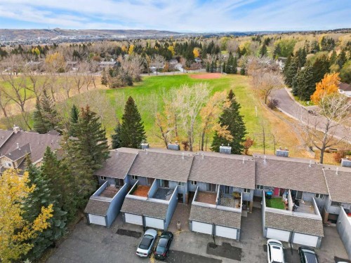 8-803 Varsity Estates Drive Nw, Calgary, AB - Outdoor With View