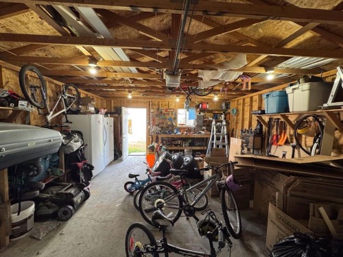 27 Hidden Valley Link Nw, Calgary, AB - Indoor Photo Showing Basement