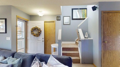 27 Hidden Valley Link Nw, Calgary, AB - Indoor