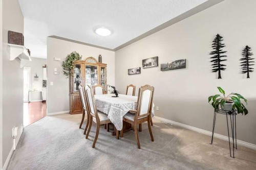 143 Country Hills Gardens Nw, Calgary, AB - Indoor Photo Showing Dining Room