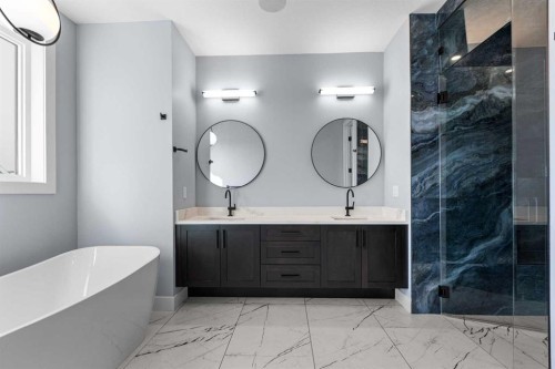 1415 27 Street Sw, Calgary, AB - Indoor Photo Showing Bathroom