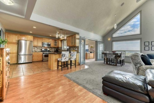 255075 Township Road 215A, Rural Wheatland County, AB - Indoor Photo Showing Other Room