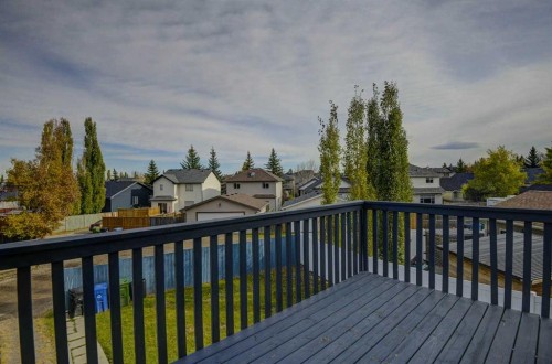 217 Somerside Close Sw, Calgary, AB - Outdoor