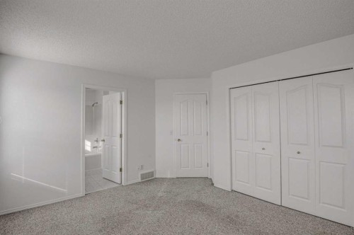 217 Somerside Close Sw, Calgary, AB - Indoor