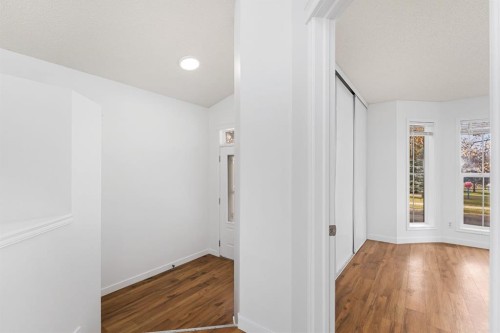 203 Prestwick Heights Se, Calgary, AB - Indoor Photo Showing Other Room