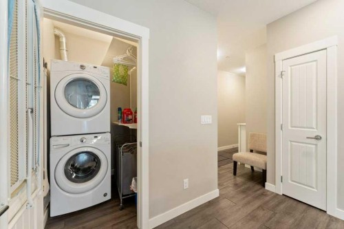 104-110 Auburn Meadows View Se, Calgary, AB - Indoor Photo Showing Laundry Room