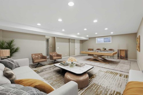 7936 Springbank Boulevard Sw, Calgary, AB - Indoor Photo Showing Other Room