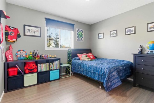 74 Evansbrooke Way Nw, Calgary, AB - Indoor Photo Showing Bedroom