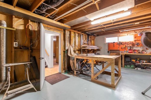 5301 44 Street, Olds, AB - Indoor Photo Showing Basement