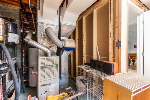 5301 44 Street, Olds, AB - Indoor Photo Showing Basement