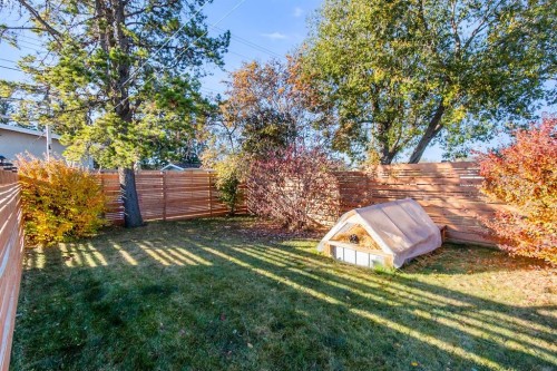 5301 44 Street, Olds, AB - Outdoor