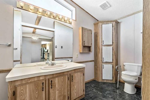 422 Homestead Trail Se, High River, AB 