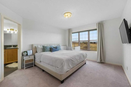 184 Sage Valley Drive Nw, Calgary, AB - Indoor Photo Showing Bedroom