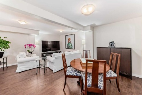 56 Applecroft Road Se, Calgary, AB - Indoor