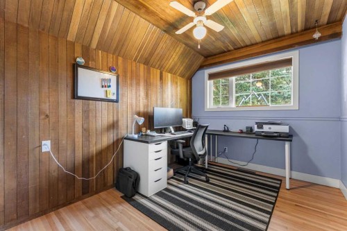 8516 Addison Drive Se, Calgary, AB - Indoor Photo Showing Office