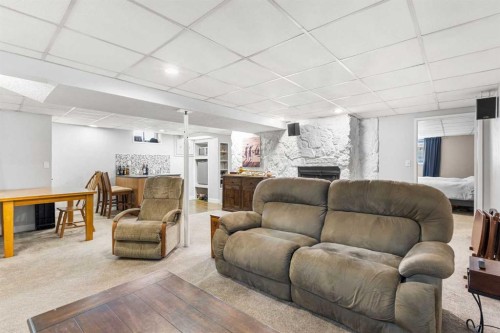 8516 Addison Drive Se, Calgary, AB - Indoor