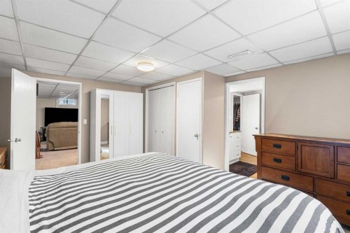 8516 Addison Drive Se, Calgary, AB - Indoor Photo Showing Bedroom