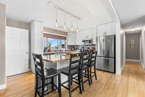 8516 Addison Drive Se, Calgary, AB - Indoor