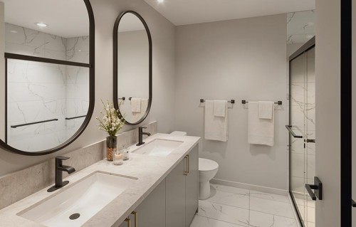 202-1155 Livingston View Ne, Calgary, AB - Indoor Photo Showing Bathroom