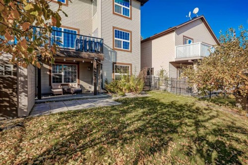 8 Everstone Rise Sw, Calgary, AB - Outdoor