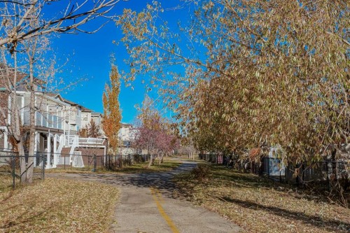 8 Everstone Rise Sw, Calgary, AB - Outdoor With View