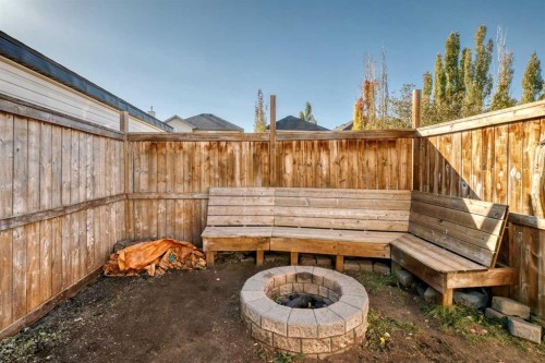 201 Cranberry Square Se, Calgary, AB - Outdoor With Exterior