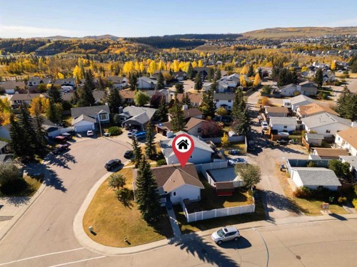 2 West Barrett Place  Cochrane, AB T4C 1J5